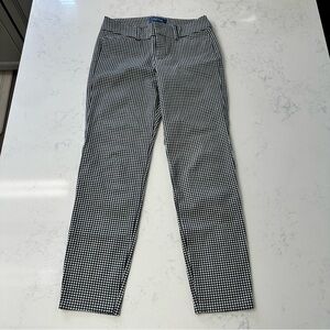 Old Navy Women Black and White Patterned Dress Pants